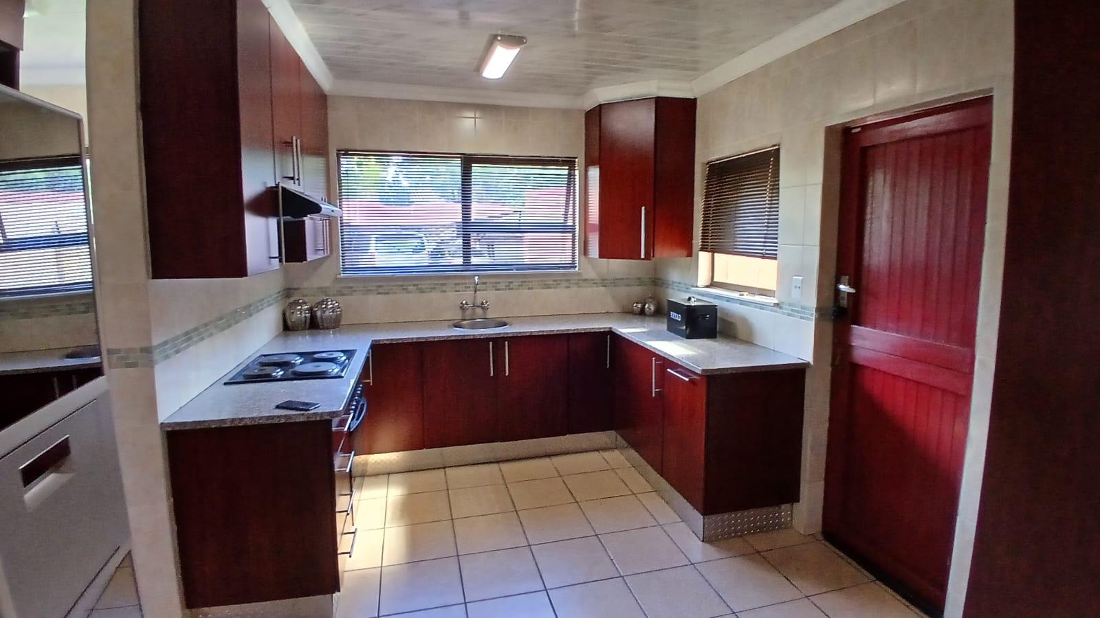 4 Bedroom Property for Sale in Pellissier Free State